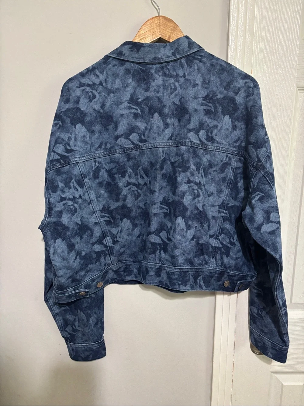 Gap Ultrasoft Denim Laser Floral Cropped Jacket XXL
